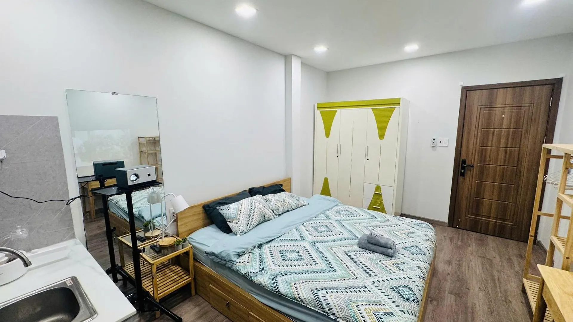 Apartment Loco Studio With Netflix And Self Checkin Ho Chi Minh City